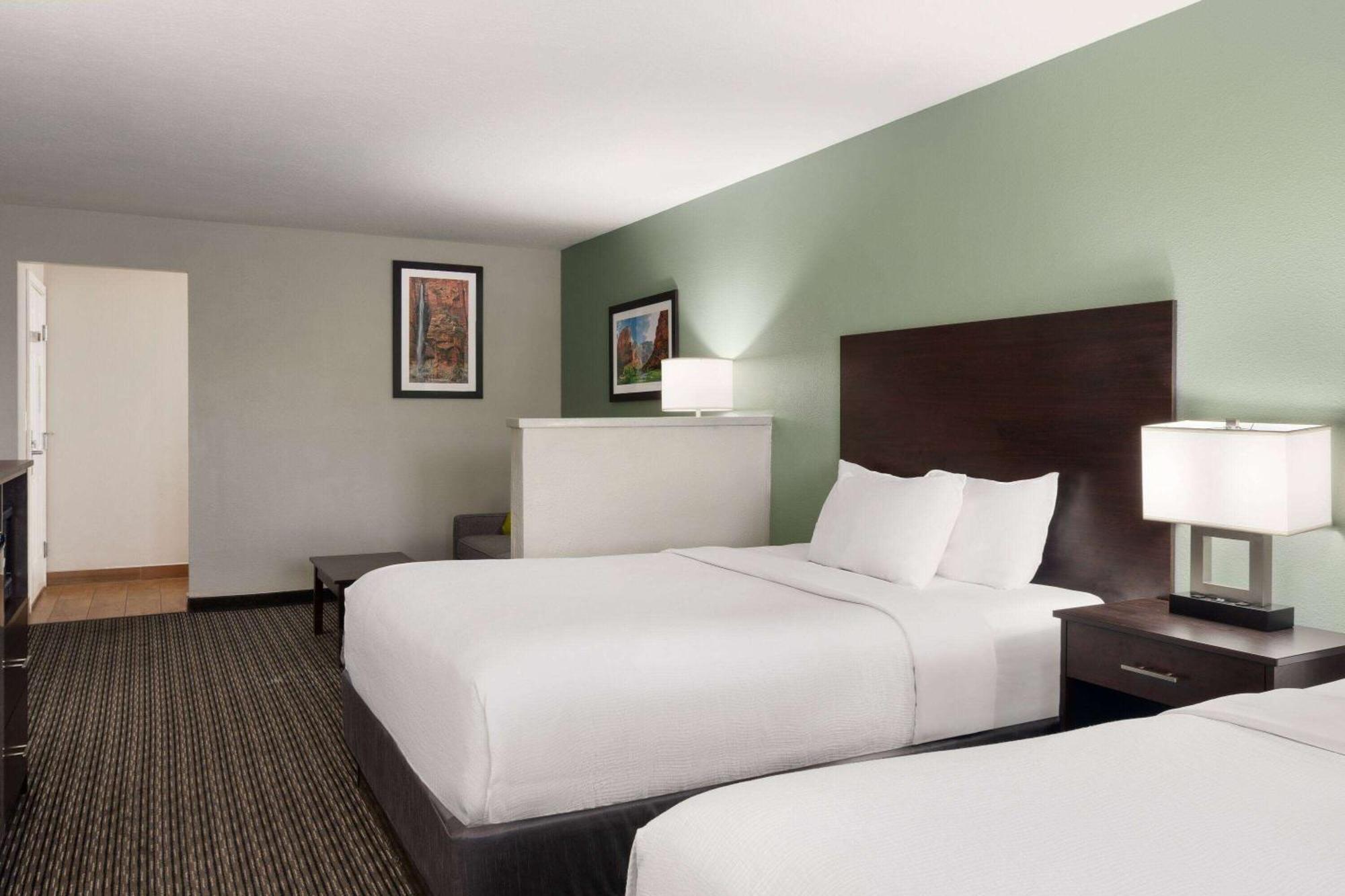Wingate By Wyndham Cedar City Εξωτερικό φωτογραφία