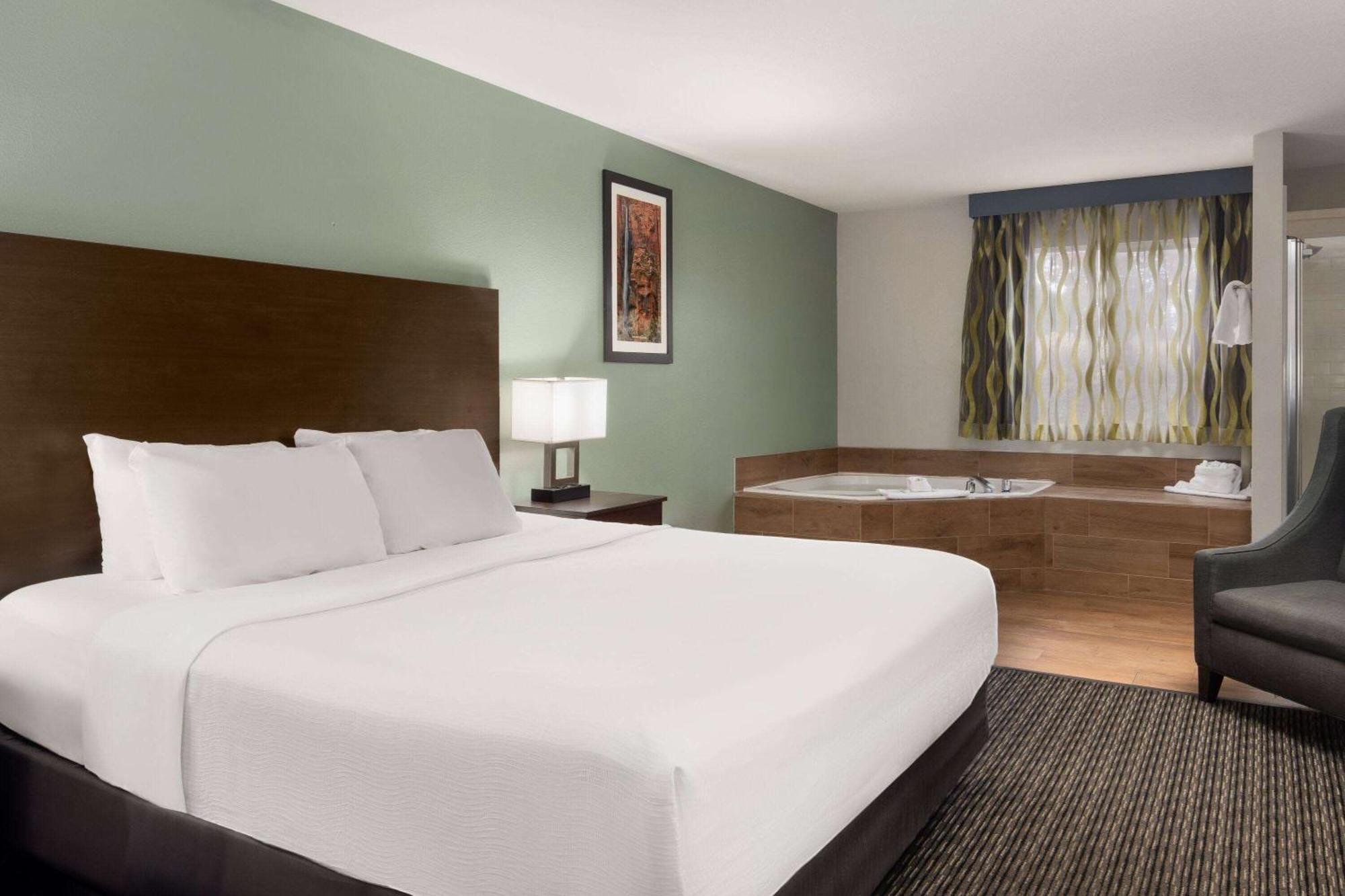 Wingate By Wyndham Cedar City Εξωτερικό φωτογραφία
