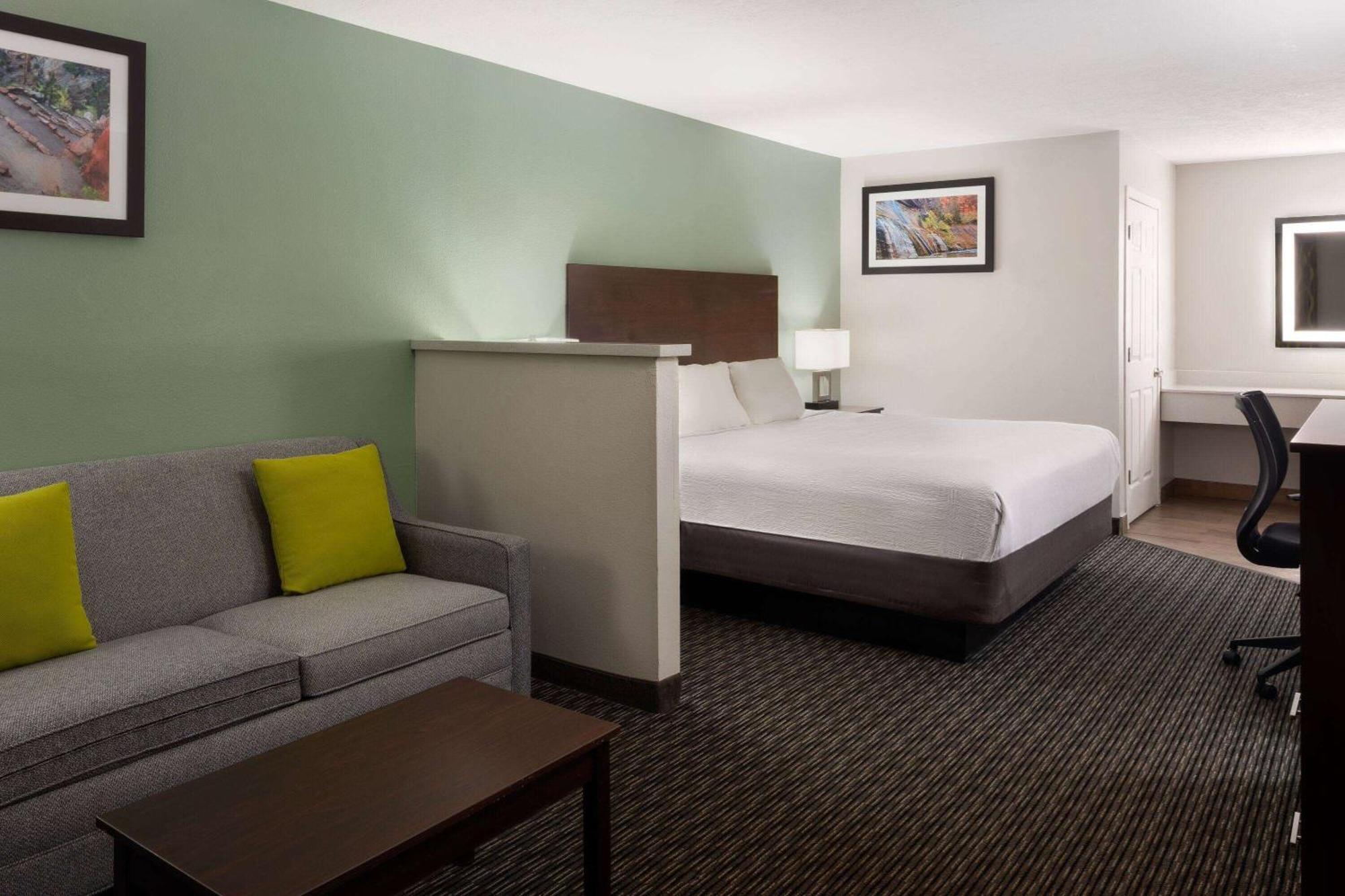 Wingate By Wyndham Cedar City Εξωτερικό φωτογραφία