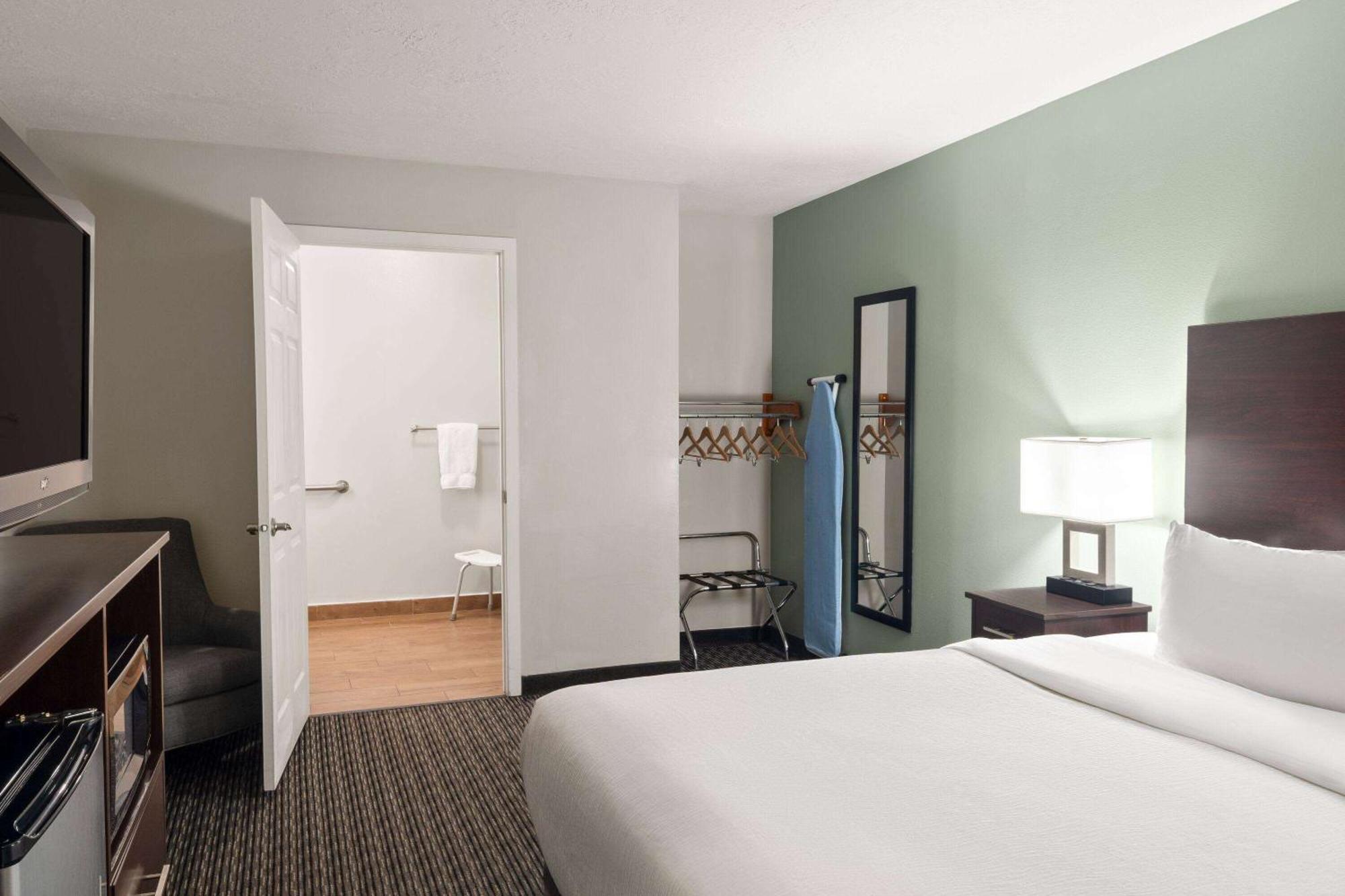 Wingate By Wyndham Cedar City Εξωτερικό φωτογραφία